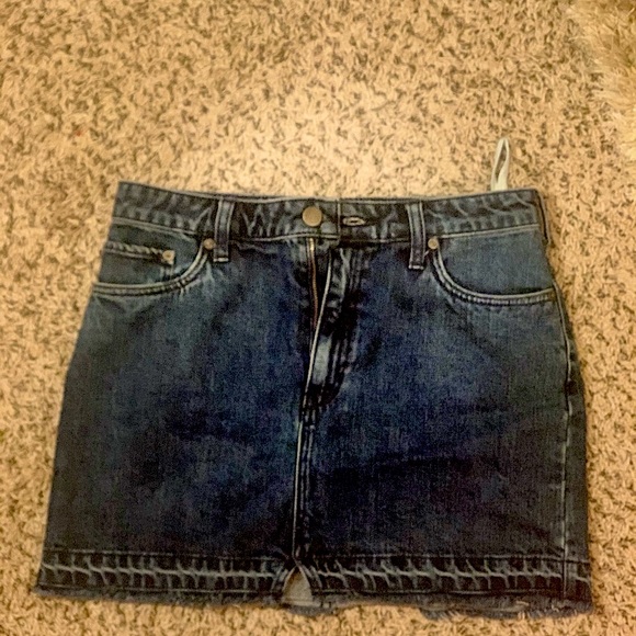 Free People denim Step Up Skirt with frayed hem - Picture 5 of 9